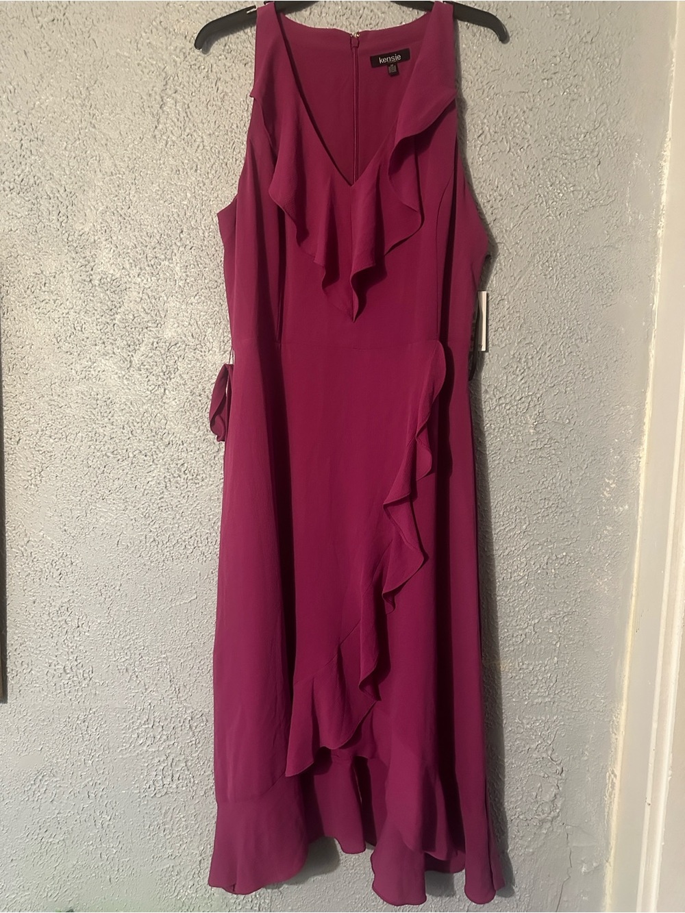 Kensie Fuchsia Ruffle V‑Neck High‑Low Dress size 14